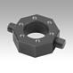Cardan adapter for trapezoidal thread nuts with flange