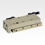 带交叉滚柱导轨的导杆气缸，最大承重 30 N