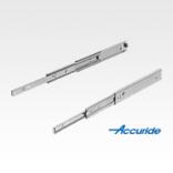 钢制伸缩滑轨用于侧方安装，过度伸出，负载能力最大 60 kg